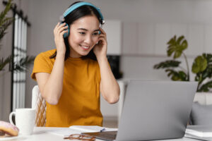 CÁCH LUYỆN NGHE TIẾNG ANH TẠI NHÀ