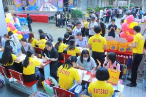 Đồng hành cùng sinh viên Đại học Y Dược