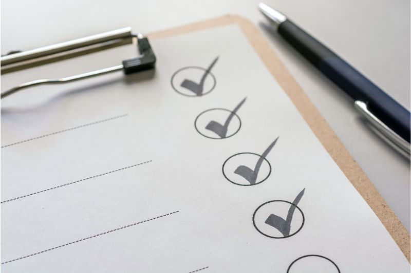 Tạo một checklist những việc quan trọng cần hoàn thành để đảm bảo chuyến công tác thuận lợi