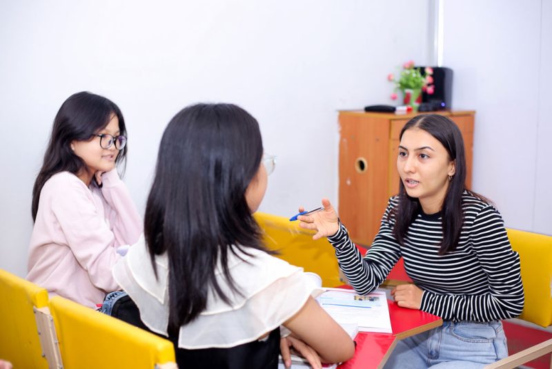 Phương pháp luyện thi tiếng Anh Cambridge tại OUTEREF