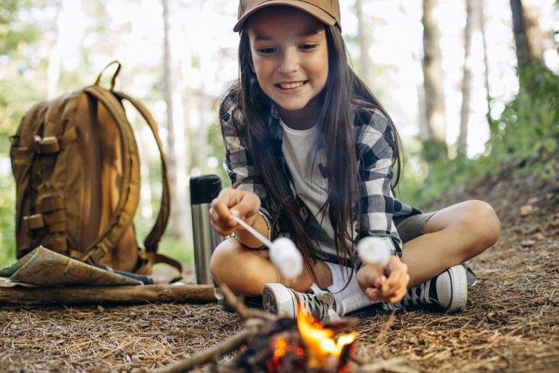 Chủ đề 5: Cắm trại hè (Summer Camping)