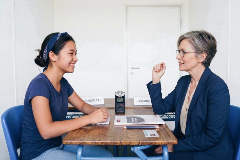 Tăng cường phản xạ ngôn ngữ trong bài thi Speaking