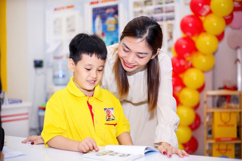 Tiêu chí lựa chọn trung tâm học tiếng Anh hè uy tín